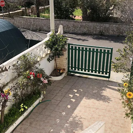 Villino Gallipoli Cost * Taviano (Lecce)